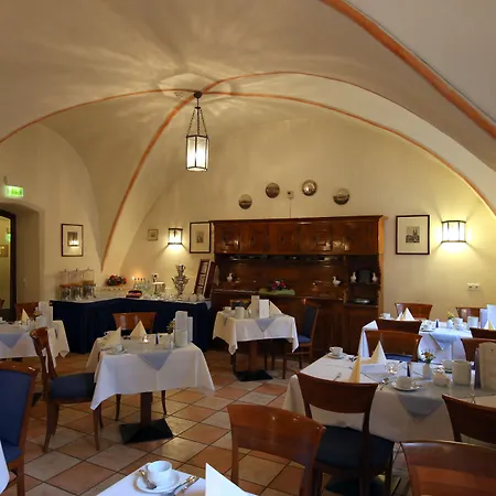 Romantik Hotel Tuchmacher-3